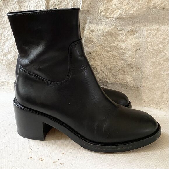 J.Crew Stacked Heel Ankle Boots Leather Black Side Zip Size 7.5 BJ869 - Picture 3 of 8
